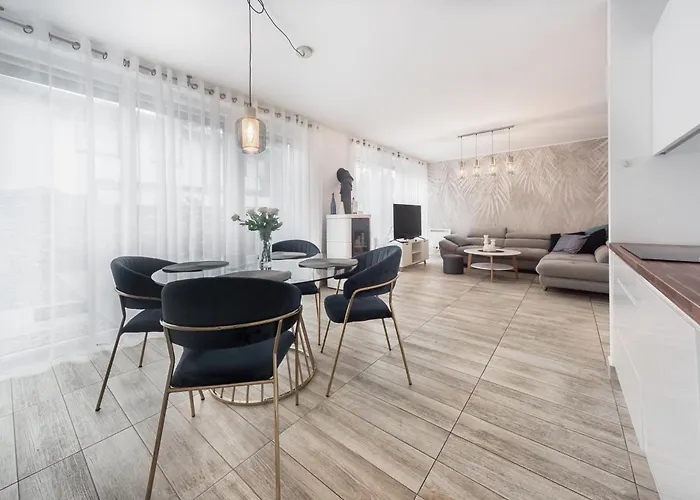 Morska Bryza * Łukęcin